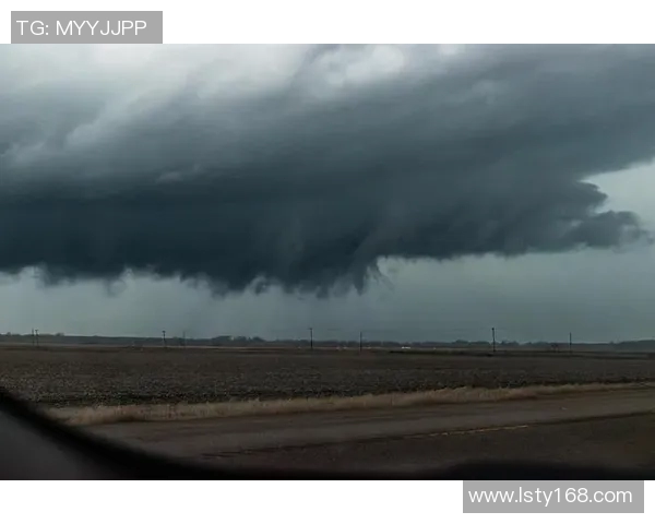 全球气候变化加剧极端天气事件频发 科学家呼吁加速应对措施