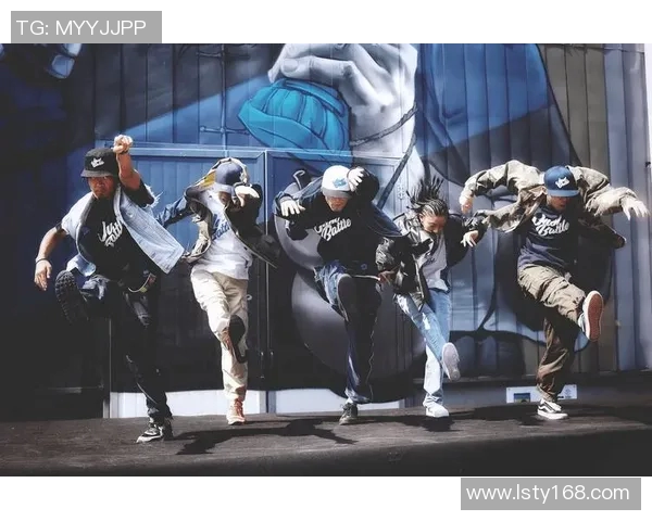 深圳飞盘队在世界街舞大赛中以100分稳居积分榜首位